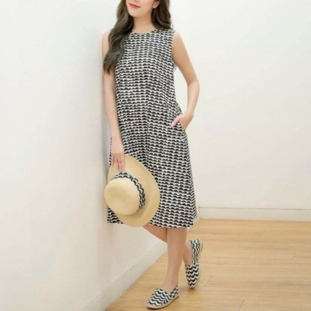 Uniqlo x Marimekko Cotton A-Line Sleeveless Dress
